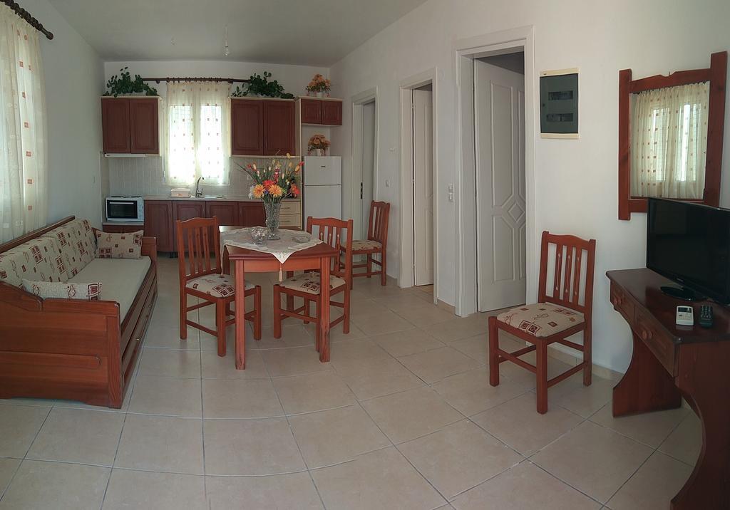Eirini- Ioanna Apartman Számi Kültér fotó